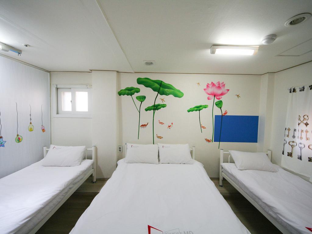 Guesthouse Myeongdong Seul Oda fotoğraf