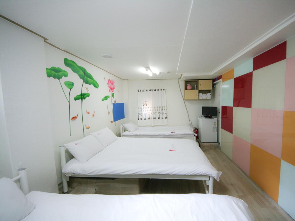 Guesthouse Myeongdong Seul Oda fotoğraf
