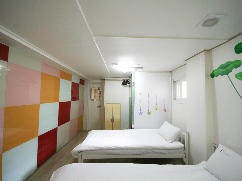 Guesthouse Myeongdong Seul Oda fotoğraf