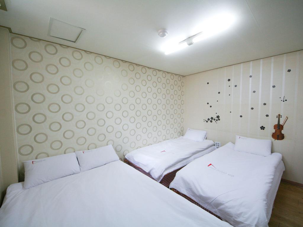 Guesthouse Myeongdong Seul Oda fotoğraf